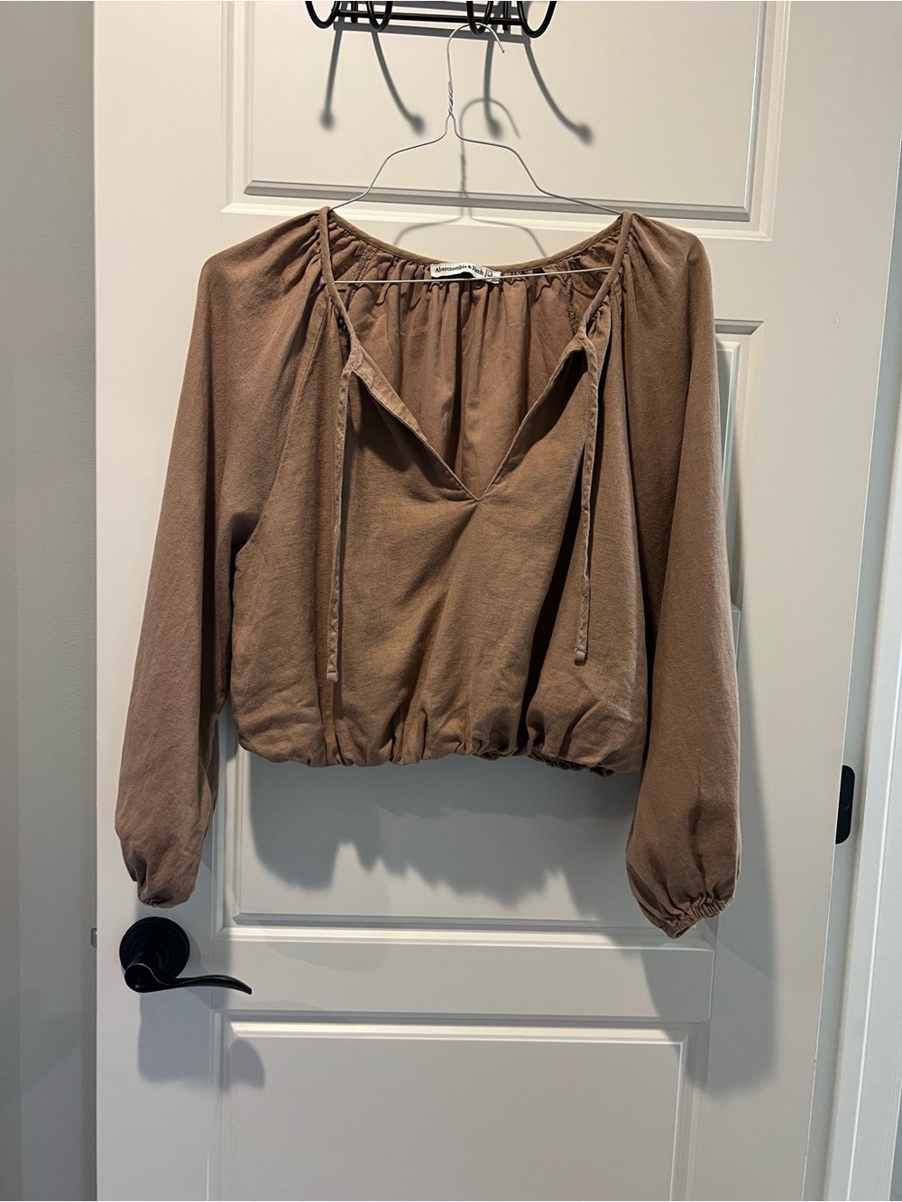 Abercrombie & Fitch Brown Long-Sleeve Peasant Blouse